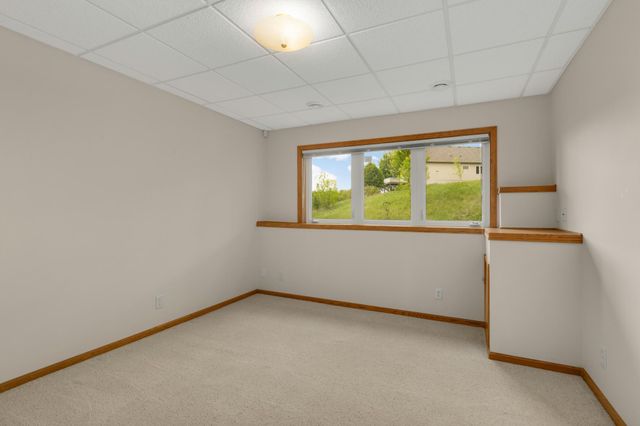 19134 Inndale Drive, Lakeville, MN 55044