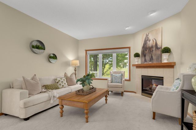 19134 Inndale Drive, Lakeville, MN 55044