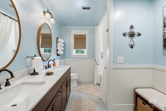 219 W Rosetta Avenue, Foley, AL 36535