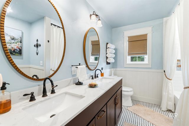 219 W Rosetta Avenue, Foley, AL 36535