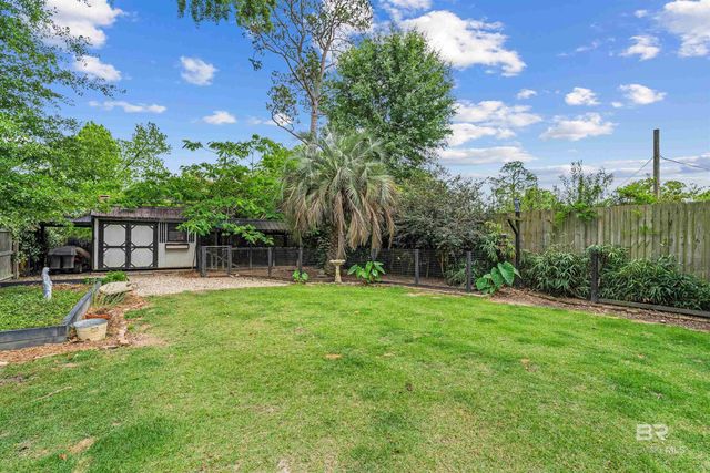 219 W Rosetta Avenue, Foley, AL 36535