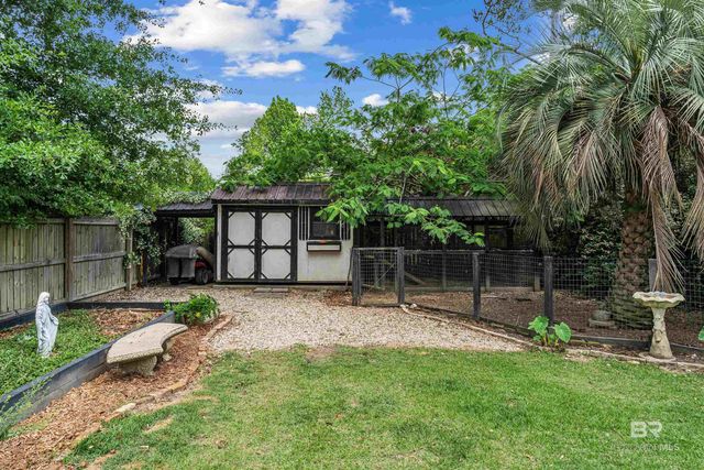 219 W Rosetta Avenue, Foley, AL 36535
