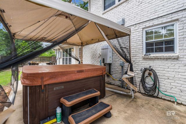 219 W Rosetta Avenue, Foley, AL 36535