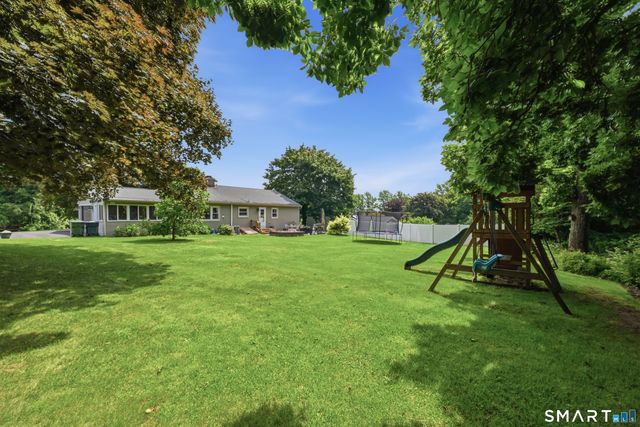 3 South Meadow Drive, Danbury, CT 06811