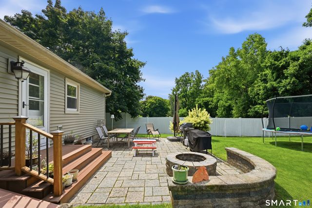 3 South Meadow Drive, Danbury, CT 06811