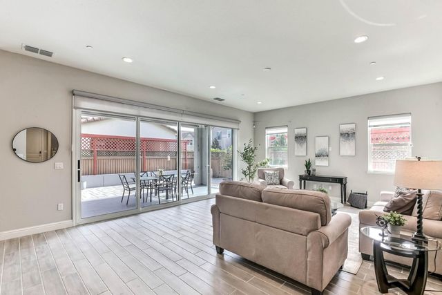 6736 Grasshopper Avenue, Newark, CA 94560