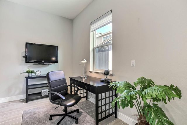 6736 Grasshopper Avenue, Newark, CA 94560