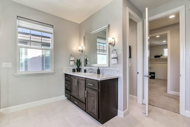 6736 Grasshopper Avenue, Newark, CA 94560