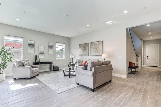 6736 Grasshopper Avenue, Newark, CA 94560