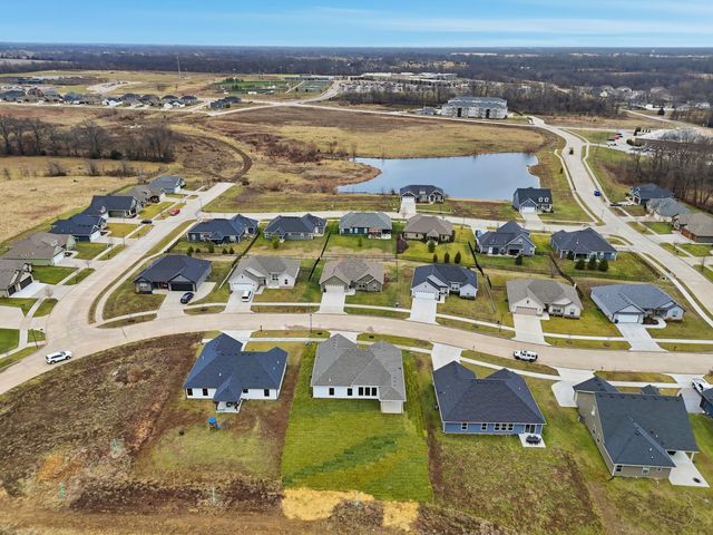 2205 BRENGMAN DR, Columbia, MO 65202