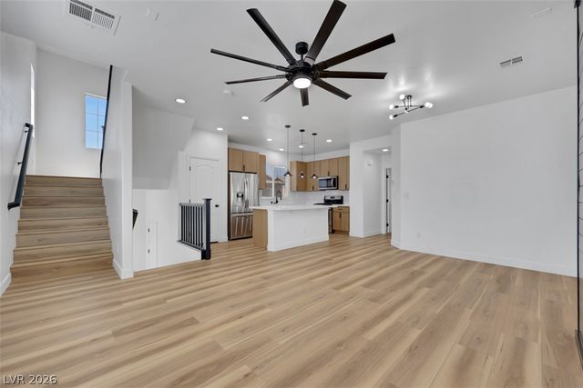 9057 Boston Springs Avenue, Las Vegas, NV 89149