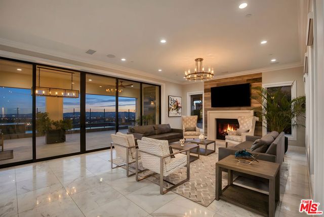 20124 W Piccadilly Lane, Porter Ranch, CA 91326