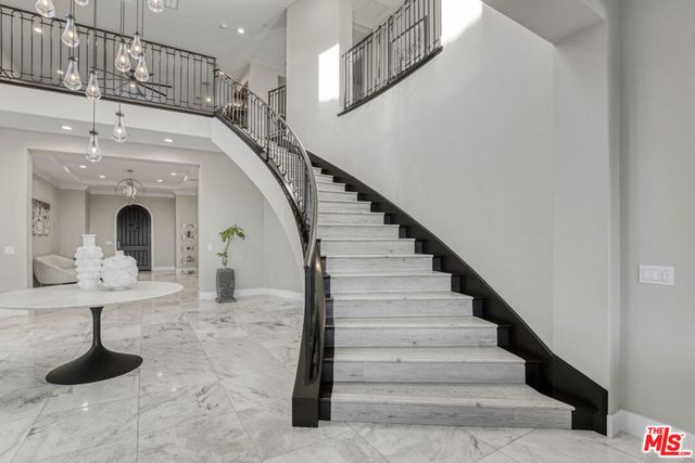 20124 W Piccadilly Lane, Porter Ranch, CA 91326