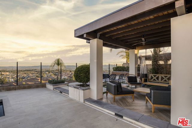 20124 W Piccadilly Lane, Porter Ranch, CA 91326