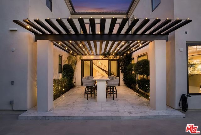 20124 W Piccadilly Lane, Porter Ranch, CA 91326