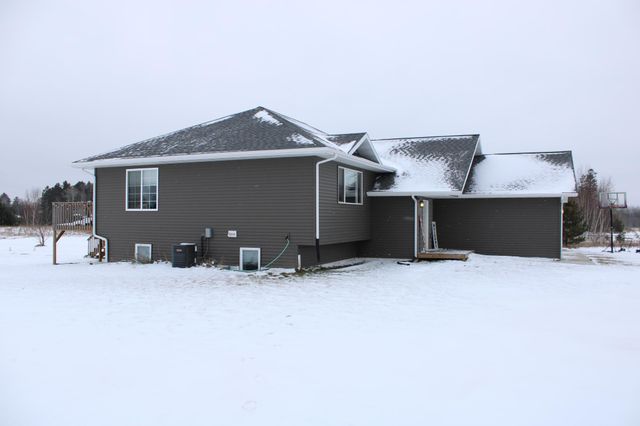 2370 Last Road NW, Bemidji, MN 56601