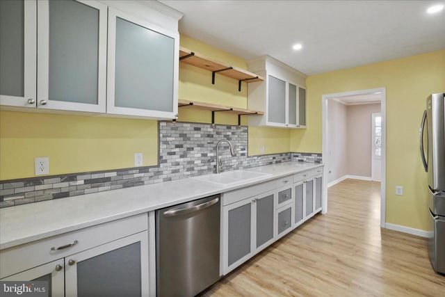 508 MASSANUTTEN HTS, Woodstock, VA 22664