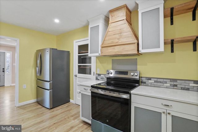 508 MASSANUTTEN HTS, Woodstock, VA 22664