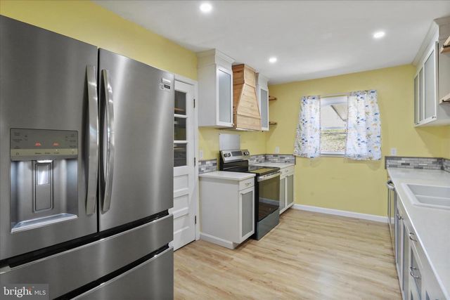 508 MASSANUTTEN HTS, Woodstock, VA 22664