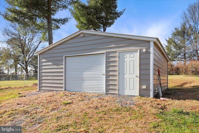 508 MASSANUTTEN HTS, Woodstock, VA 22664