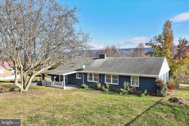 508 MASSANUTTEN HTS, Woodstock, VA 22664