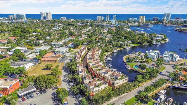 2254 SE 7th Street, Pompano Beach, FL 33062