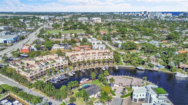 2254 SE 7th Street, Pompano Beach, FL 33062