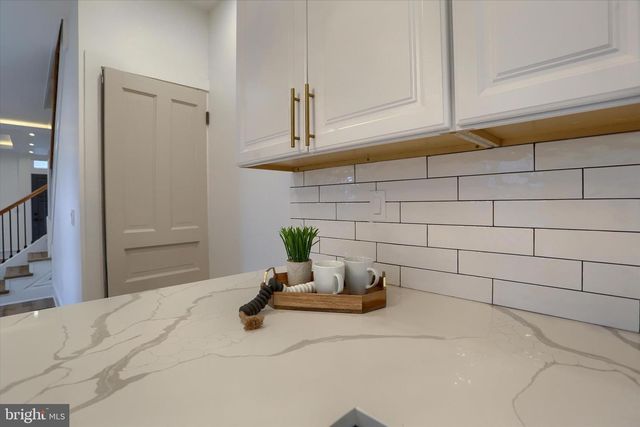 3029 N 3RD ST, Harrisburg, PA 17110