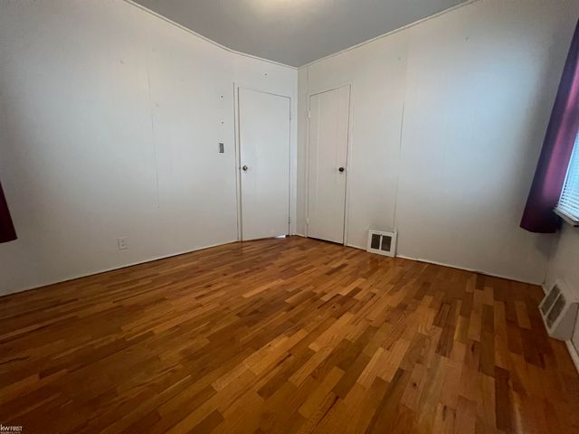 3425 Sterling Street, Flint, MI 48504
