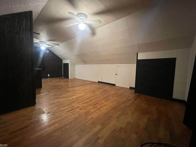 3425 Sterling Street, Flint, MI 48504