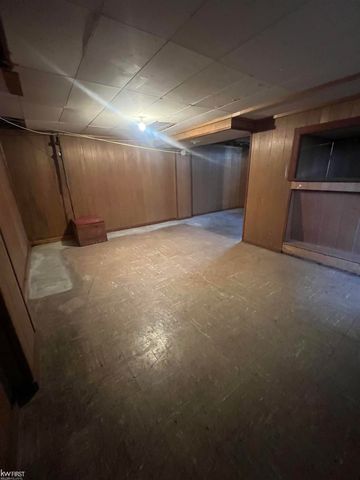 3425 Sterling Street, Flint, MI 48504