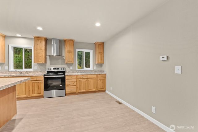 141 E Dalkeith Road, Shelton, WA 98584