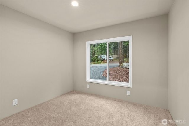 141 E Dalkeith Road, Shelton, WA 98584