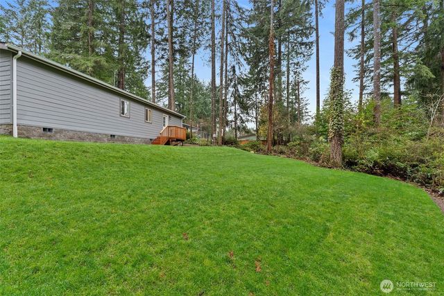 141 E Dalkeith Road, Shelton, WA 98584