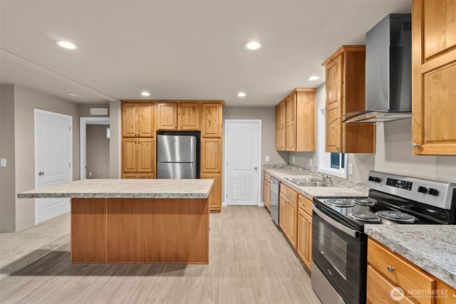 141 E Dalkeith Road, Shelton, WA 98584