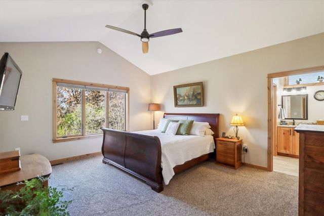 703 American Pharaoh Drive, Iowa City, IA 52240