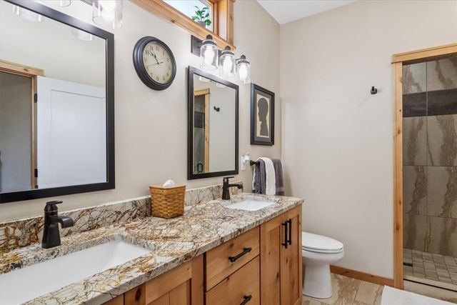 703 American Pharaoh Drive, Iowa City, IA 52240