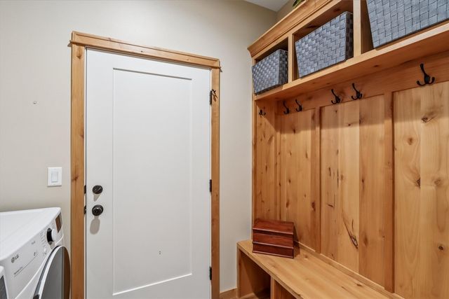 703 American Pharaoh Drive, Iowa City, IA 52240