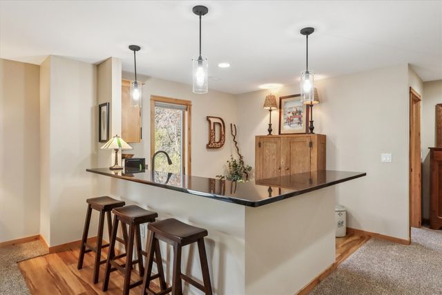 703 American Pharaoh Drive, Iowa City, IA 52240