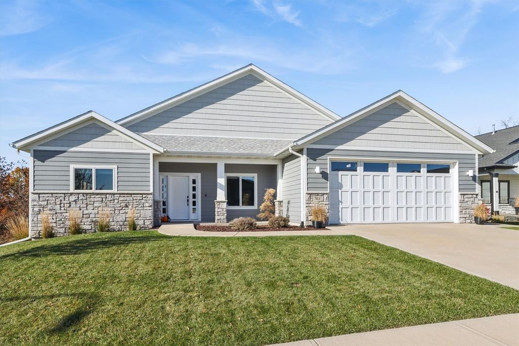 703 American Pharaoh Drive, Iowa City, IA 52240