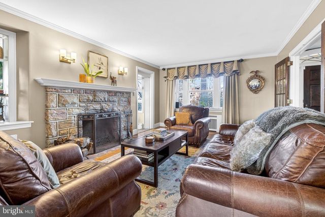 1720 LITITZ PIKE, Lancaster, PA 17601