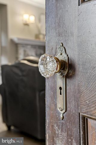 1720 LITITZ PIKE, Lancaster, PA 17601