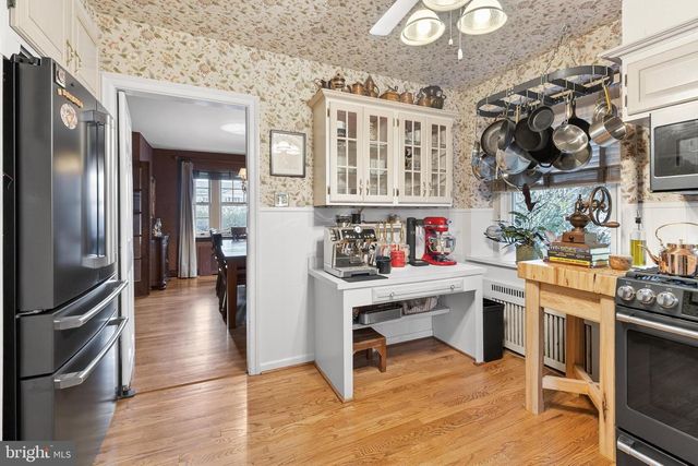 1720 LITITZ PIKE, Lancaster, PA 17601