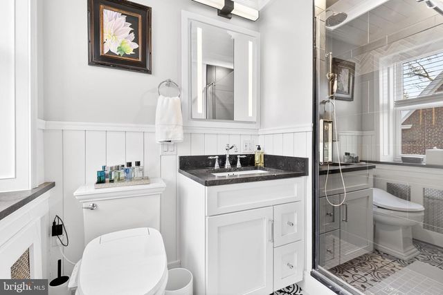 1720 LITITZ PIKE, Lancaster, PA 17601