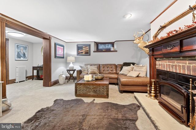 1720 LITITZ PIKE, Lancaster, PA 17601