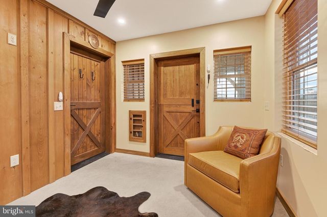 1720 LITITZ PIKE, Lancaster, PA 17601