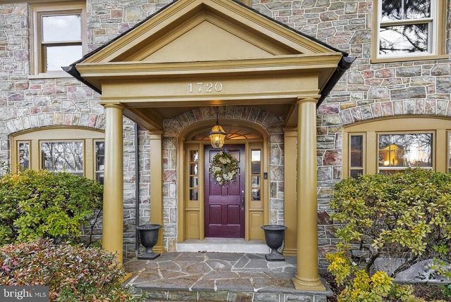 1720 LITITZ PIKE, Lancaster, PA 17601