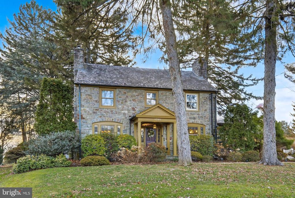 1720 LITITZ PIKE, Lancaster, PA 17601