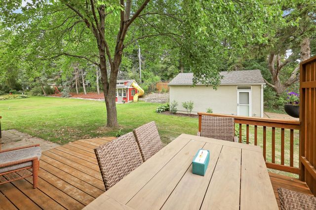 5900 Wisconsin Circle N, New Hope, MN 55428