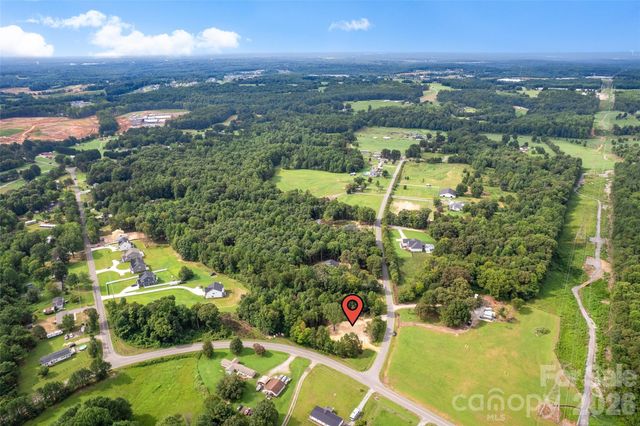 107 Arthurs Road, Troutman, NC 28166